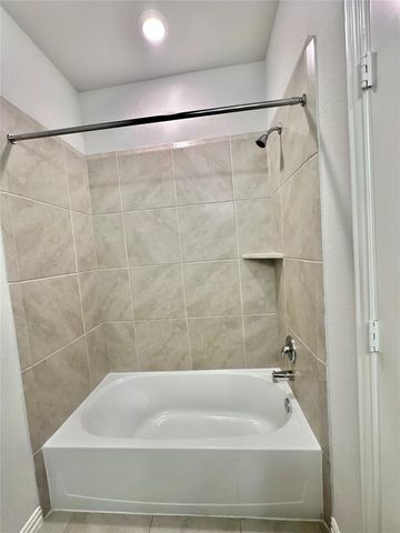 17830 Typhoon Way, Crosby, TX 77532