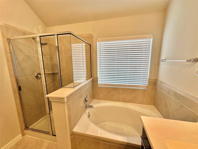 17830 Typhoon Way, Crosby, TX 77532