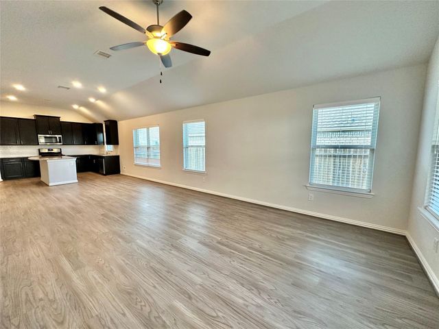 17830 Typhoon Way, Crosby, TX 77532