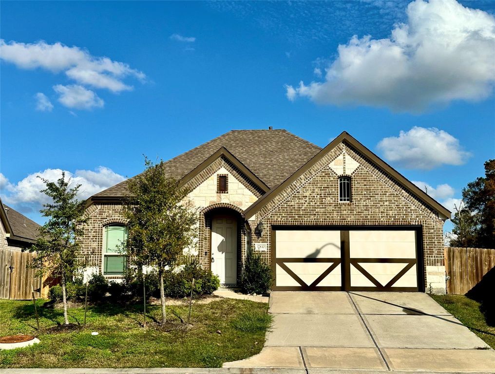 17830 Typhoon Way, Crosby, TX 77532