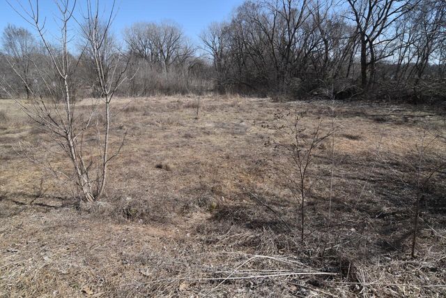 Lt3 N LANNON ROAD, Lannon, WI 53046