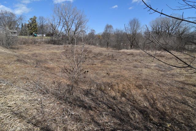 Lt3 N LANNON ROAD, Lannon, WI 53046