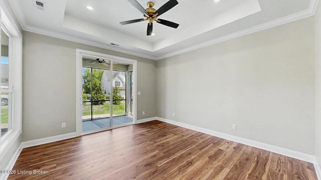 17026 Farrier Dr, Louisville, KY 40245