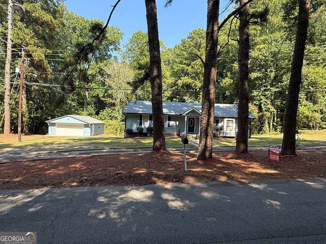200 Gordon Circle SW, Mableton, GA 30126