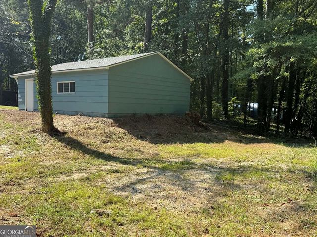 200 Gordon Circle SW, Mableton, GA 30126