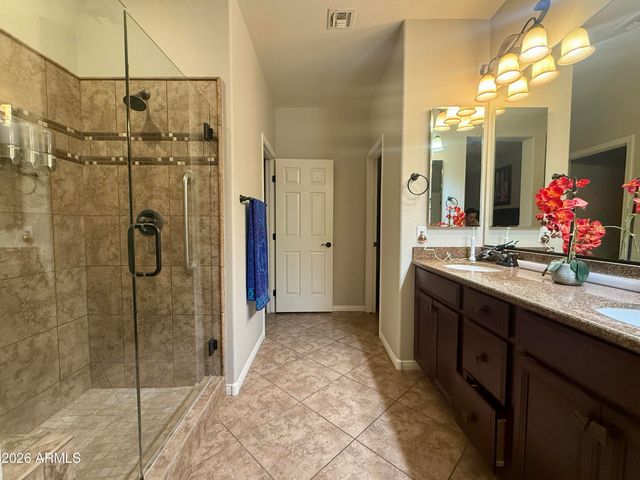 17656 W CEDARWOOD Lane, Goodyear, AZ 85338