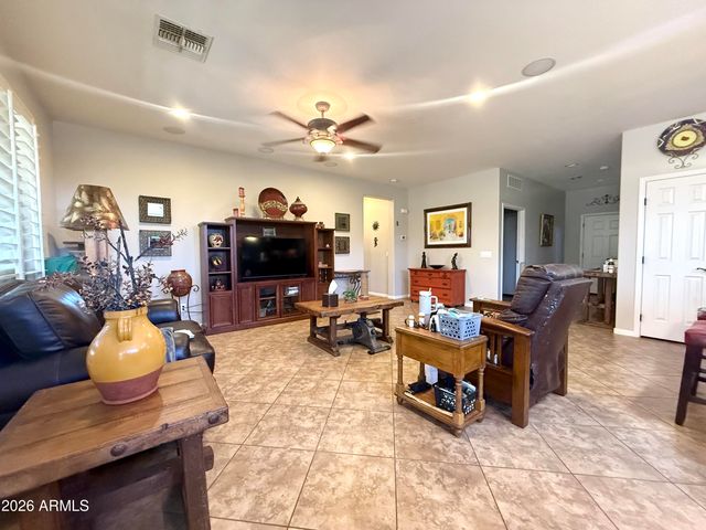 17656 W CEDARWOOD Lane, Goodyear, AZ 85338