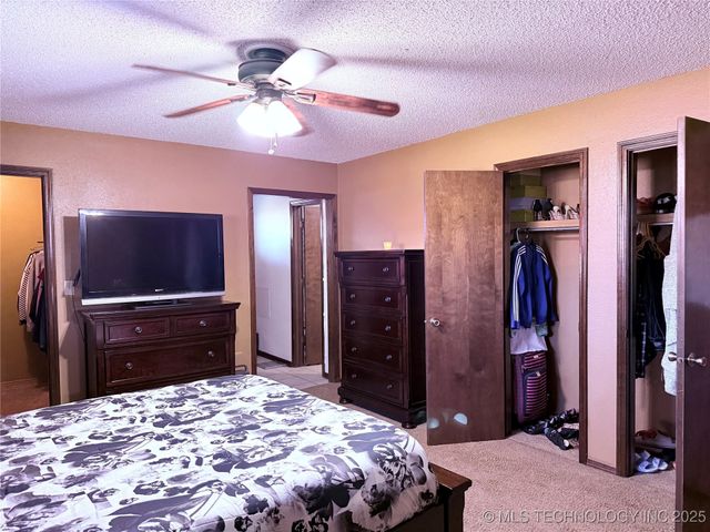 2902 Hilltop Avenue, Muskogee, OK 74403