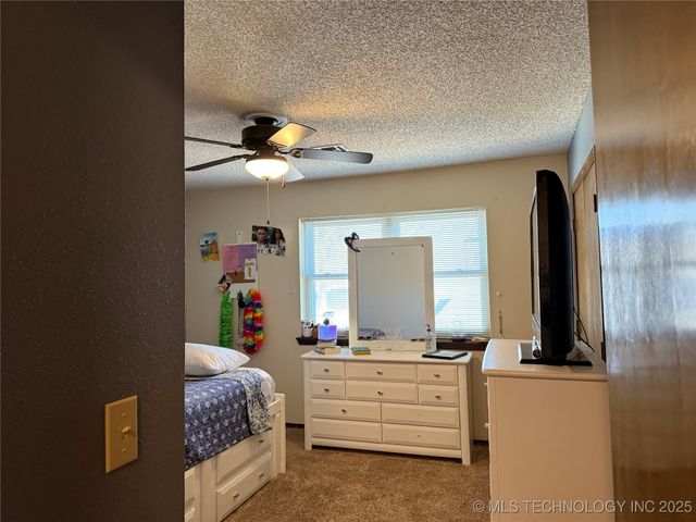 2902 Hilltop Avenue, Muskogee, OK 74403