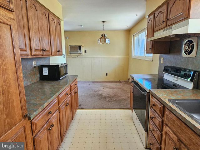 190 HOOVER, Norristown, PA 19403