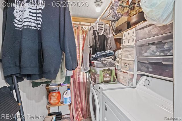 6361 Fenton Road, Grand Blanc, MI 48507