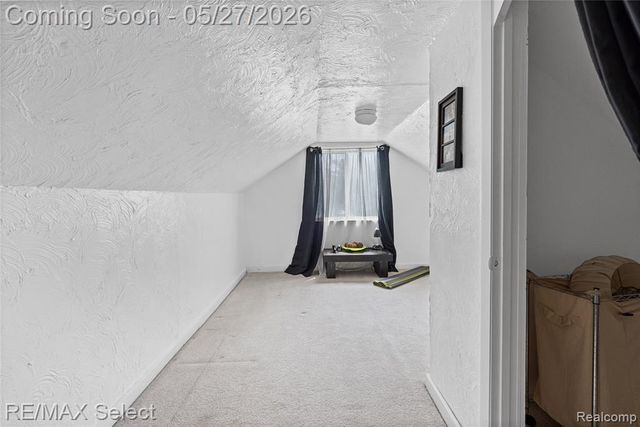 6361 Fenton Road, Grand Blanc, MI 48507