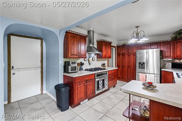 6361 Fenton Road, Grand Blanc, MI 48507