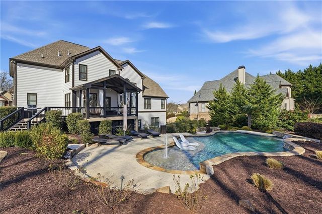 111 Brannon Dr, Canton, GA 30115