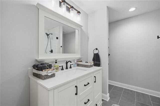 111 Brannon Dr, Canton, GA 30115