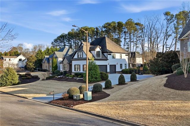 111 Brannon Dr, Canton, GA 30115