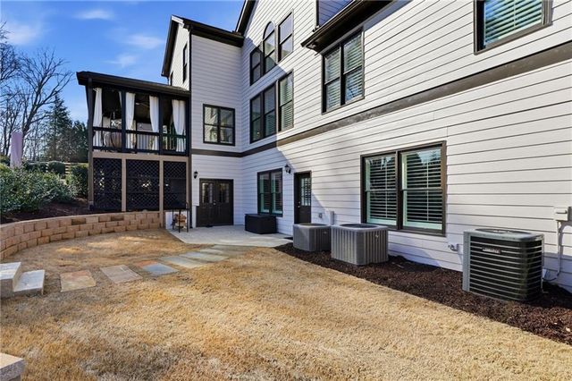 111 Brannon Dr, Canton, GA 30115