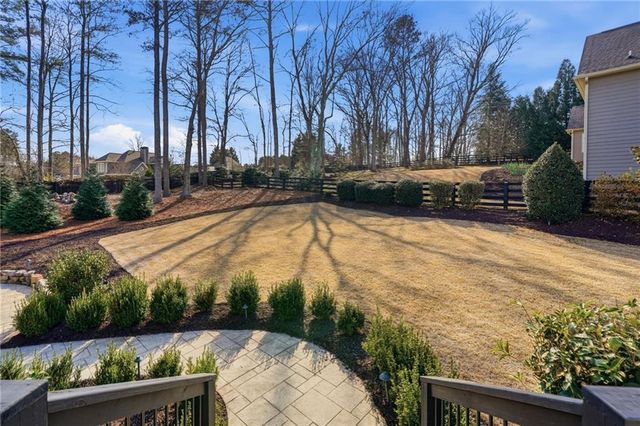 111 Brannon Dr, Canton, GA 30115