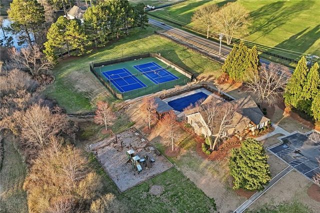 111 Brannon Dr, Canton, GA 30115