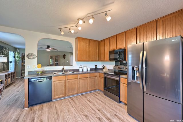 2240 Stoneleigh, New Braunfels, TX 78130