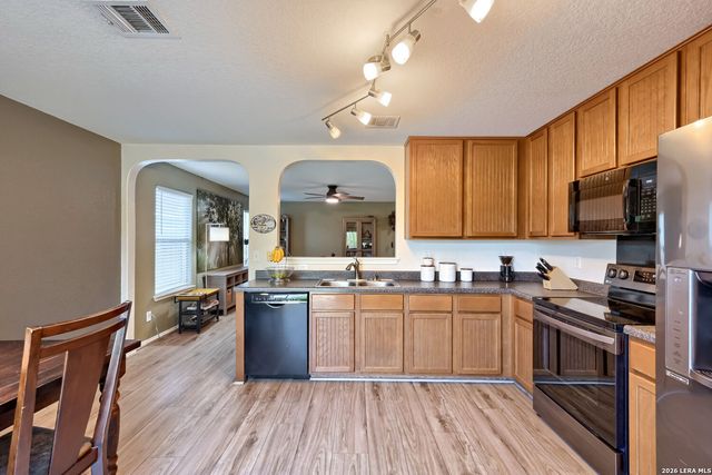 2240 Stoneleigh, New Braunfels, TX 78130
