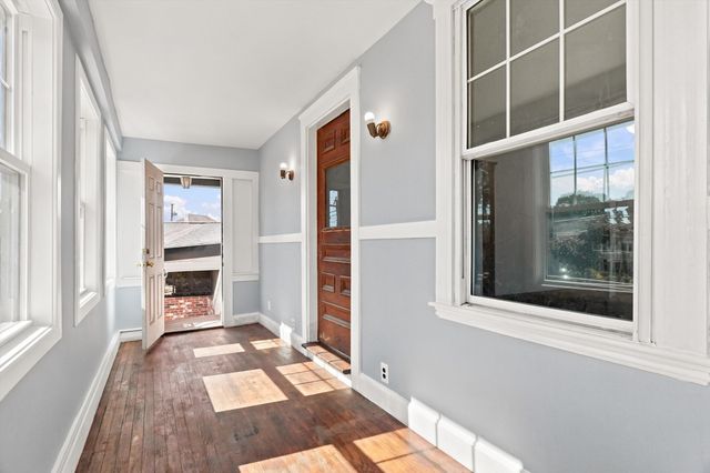 6 Cliff Street, Lynn, MA 01905