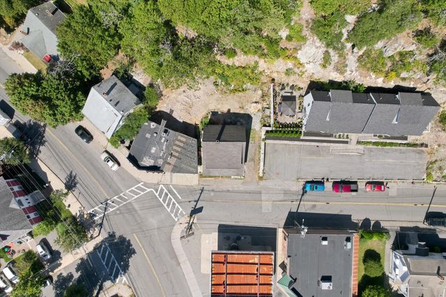 6 Cliff Street, Lynn, MA 01905