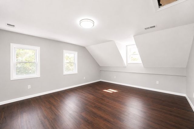 19 Mason St, Taunton, MA 02780