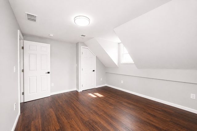 19 Mason St, Taunton, MA 02780