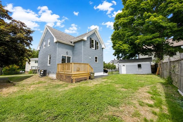 19 Mason St, Taunton, MA 02780