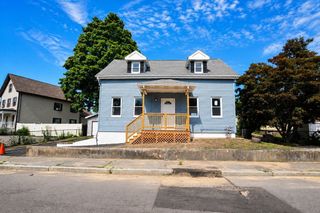 19 Mason St, Taunton, MA 02780