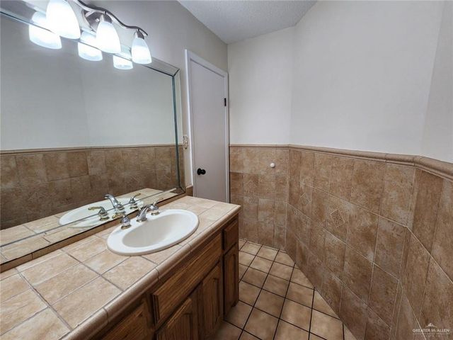 3101 N 27th Street, Mcallen, TX 78501