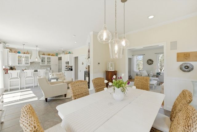 141 Martingale Lane, Plymouth, MA 02360