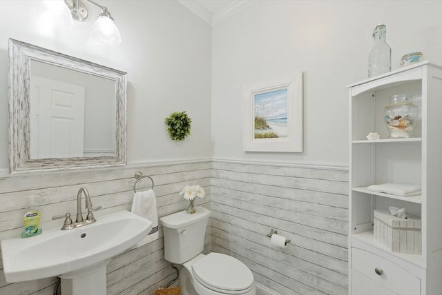 141 Martingale Lane, Plymouth, MA 02360
