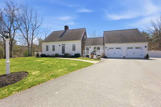 141 Martingale Lane, Plymouth, MA 02360