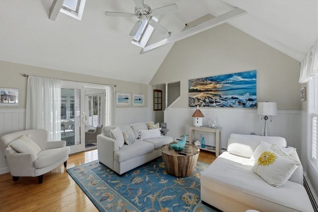 141 Martingale Lane, Plymouth, MA 02360