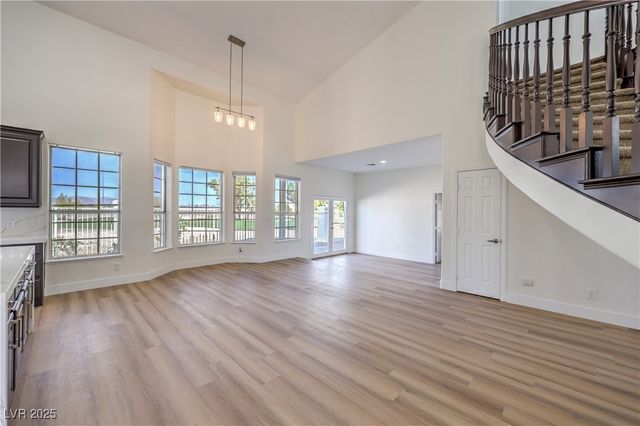 5152 Forest Oaks Drive, Las Vegas, NV 89149