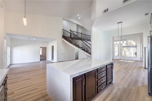 5152 Forest Oaks Drive, Las Vegas, NV 89149