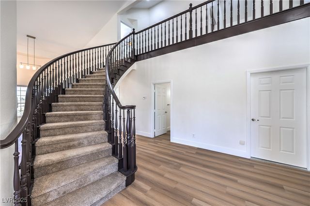 5152 Forest Oaks Drive, Las Vegas, NV 89149