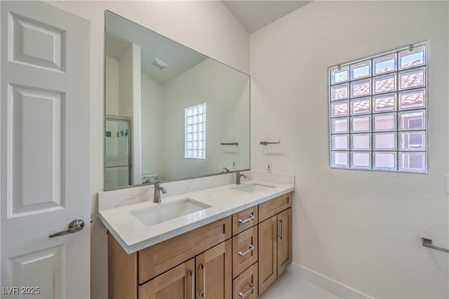 5152 Forest Oaks Drive, Las Vegas, NV 89149