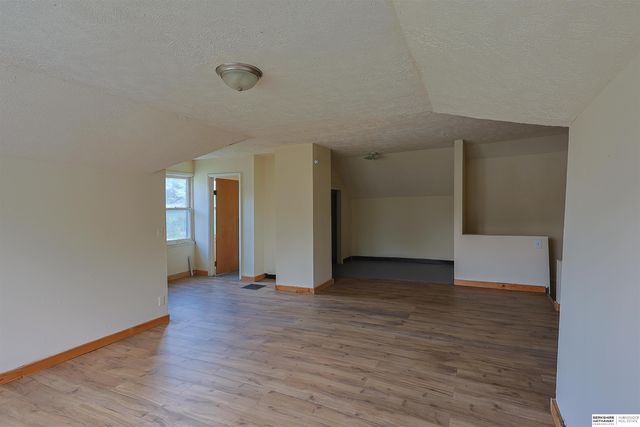 4072 Paxton Boulevard, Omaha, NE 68111