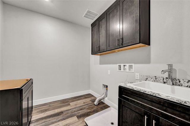 493 Canary Song Drive, Henderson, NV 89011