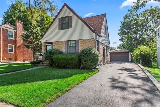 1311 Heidorn Avenue, Westchester, IL 60154