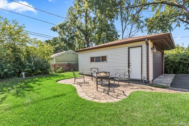 1311 Heidorn Avenue, Westchester, IL 60154