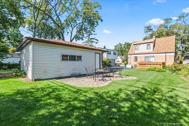 1311 Heidorn Avenue, Westchester, IL 60154