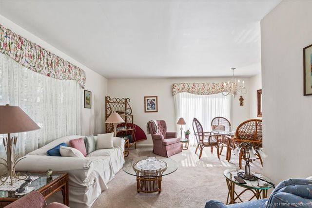 1311 Heidorn Avenue, Westchester, IL 60154