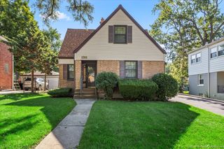 1311 Heidorn Avenue, Westchester, IL 60154