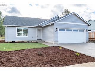 4410 KNOTTY PINE Ct, Sweet Home, OR 97386
