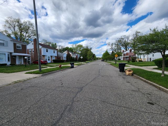 19763 Lesure Street, Detroit, MI 48235