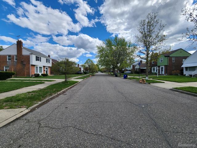19763 Lesure Street, Detroit, MI 48235